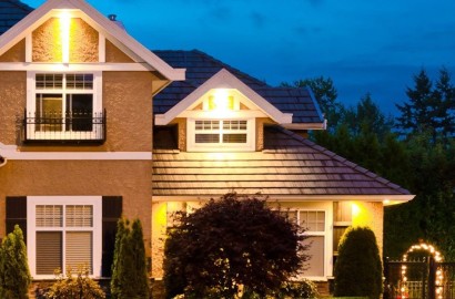 8- bedroom villa
